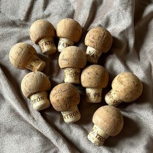 Large Patron Corks - Crafting